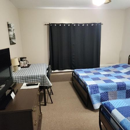 Midway Motel 雷迪森 外观 照片
