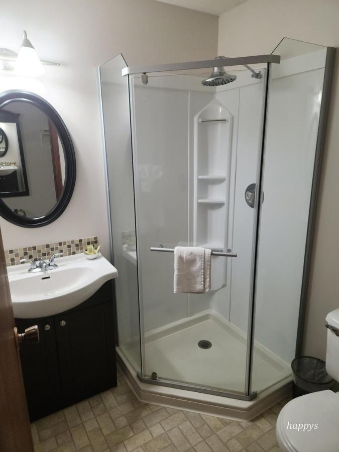 Midway Motel 雷迪森 外观 照片