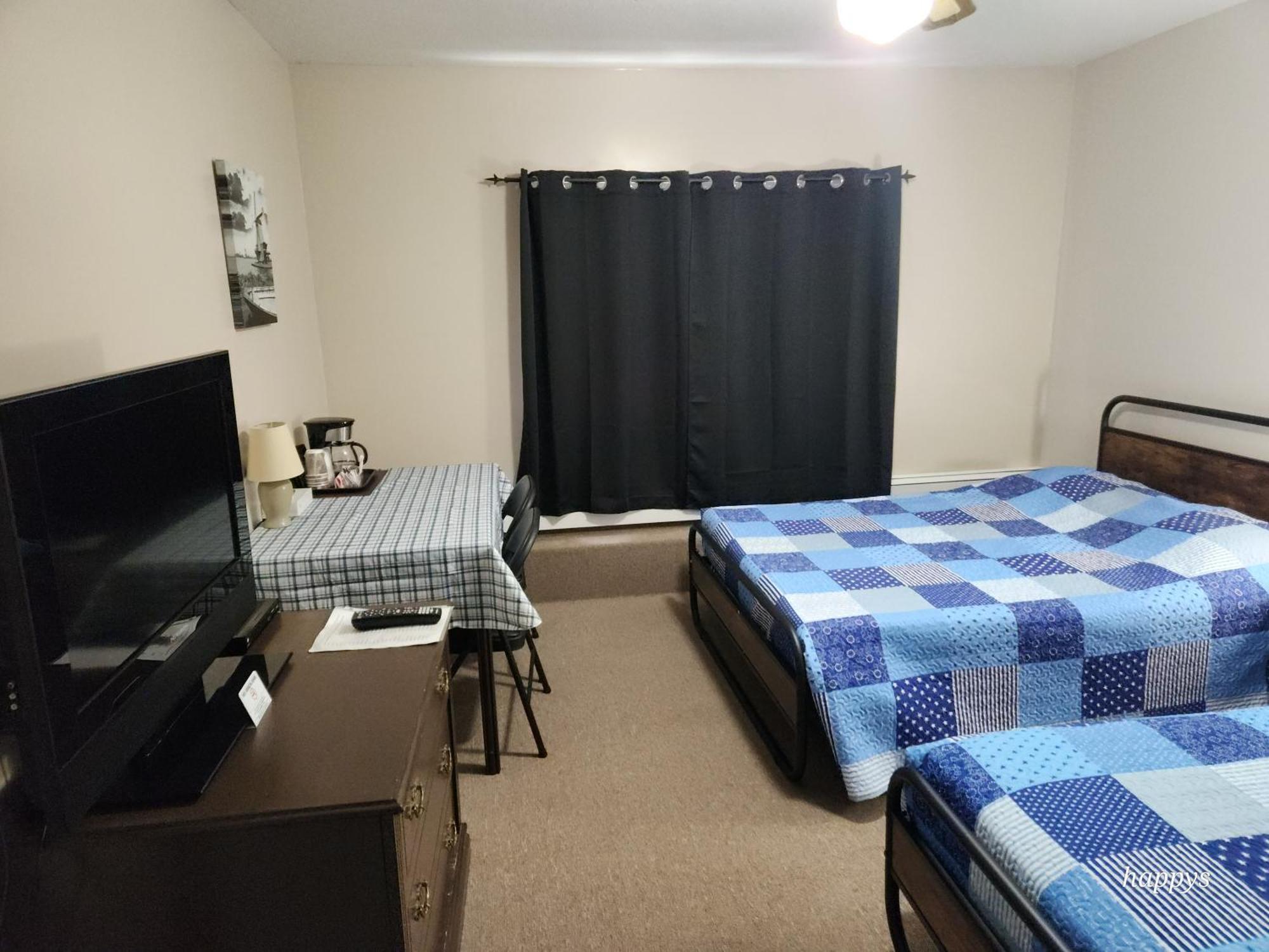 Midway Motel 雷迪森 外观 照片