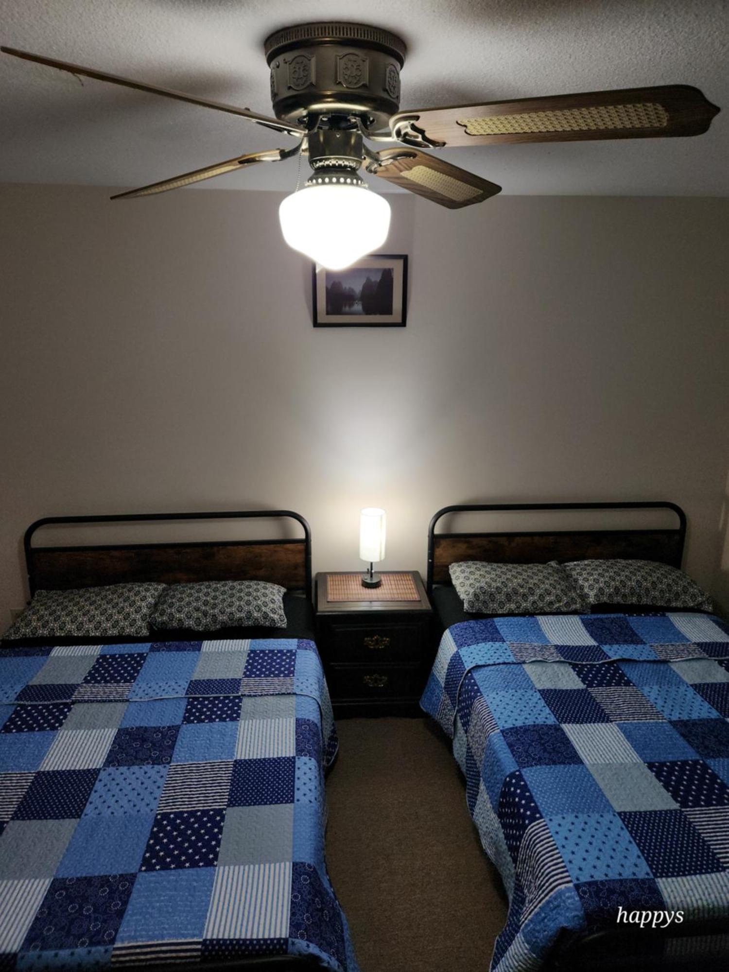 Midway Motel 雷迪森 外观 照片
